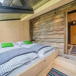 Raneburg 4 Domek alpejski Matrei in Osttirol
