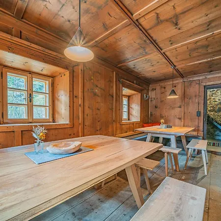 בקתה Raneburg 4 *