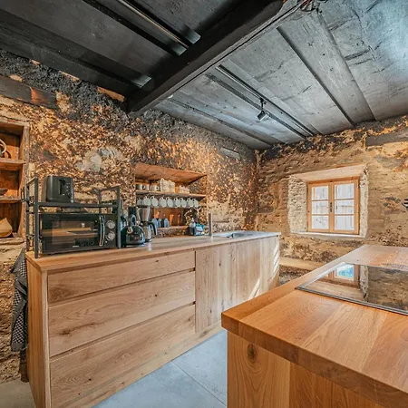 Raneburg 4 בקתה מטרי אין אוסטירול