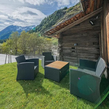 Raneburg 4 בקתה *