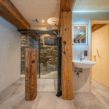 Raneburg 4 * מטרי אין אוסטירול