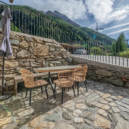 Raneburg 4 בקתה מטרי אין אוסטירול